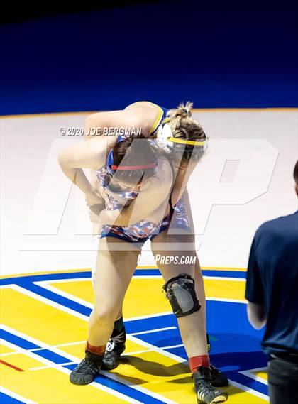 Thumbnail 1 in CIF Championships  photogallery.
