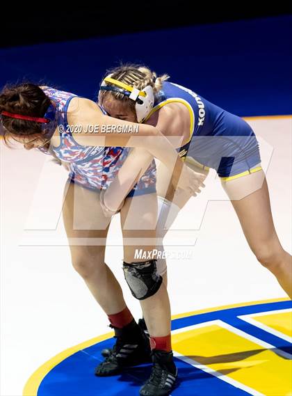 Thumbnail 1 in CIF Championships  photogallery.