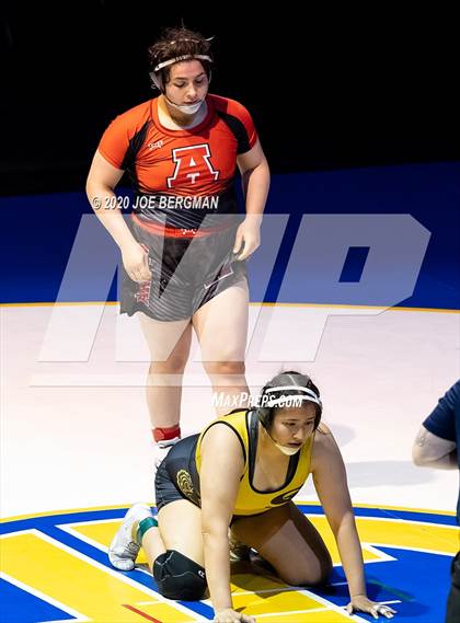 Thumbnail 1 in CIF Championships  photogallery.