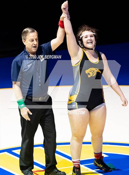 Thumbnail 1 in CIF Championships  photogallery.