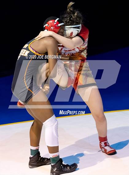 Thumbnail 3 in CIF Championships  photogallery.