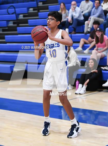 Thumbnail 1 in Phoenix Country Day vs. Parker (PCDS Desert Classic - Championship) photogallery.