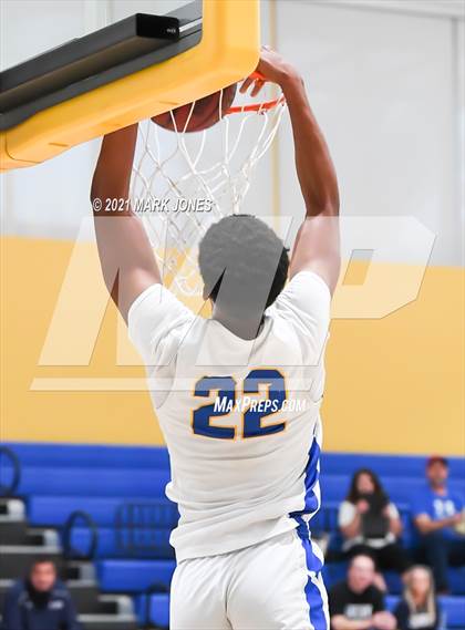 Thumbnail 1 in Phoenix Country Day vs. Parker (PCDS Desert Classic - Championship) photogallery.