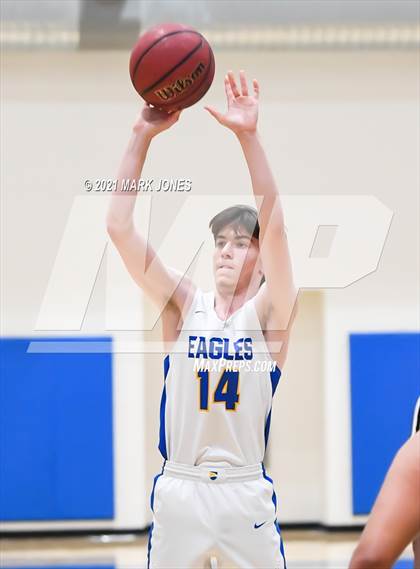 Thumbnail 1 in Phoenix Country Day vs. Parker (PCDS Desert Classic - Championship) photogallery.