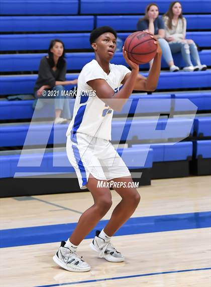 Thumbnail 3 in Phoenix Country Day vs. Parker (PCDS Desert Classic - Championship) photogallery.