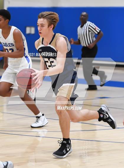 Thumbnail 1 in Phoenix Country Day vs. Parker (PCDS Desert Classic - Championship) photogallery.