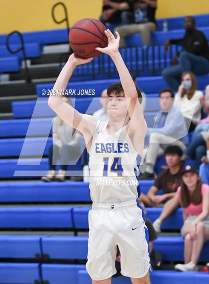 Thumbnail 2 in Phoenix Country Day vs. Parker (PCDS Desert Classic - Championship) photogallery.