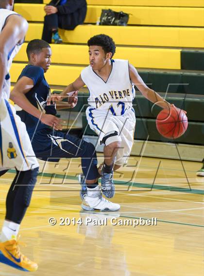Thumbnail 1 in Palo Verde vs Kellis (Horizon Invitational)  photogallery.