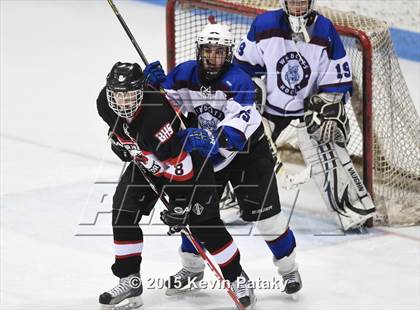 Thumbnail 1 in Branford vs. Suffield/Granby/Windsor Locks (CIAC D2 Semifinal) photogallery.