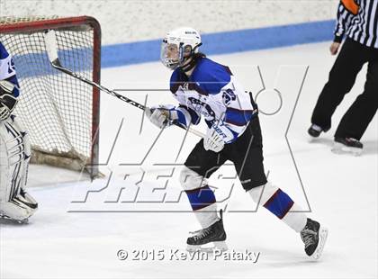 Thumbnail 3 in Branford vs. Suffield/Granby/Windsor Locks (CIAC D2 Semifinal) photogallery.