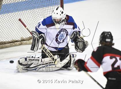 Thumbnail 3 in Branford vs. Suffield/Granby/Windsor Locks (CIAC D2 Semifinal) photogallery.