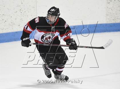 Thumbnail 2 in Branford vs. Suffield/Granby/Windsor Locks (CIAC D2 Semifinal) photogallery.