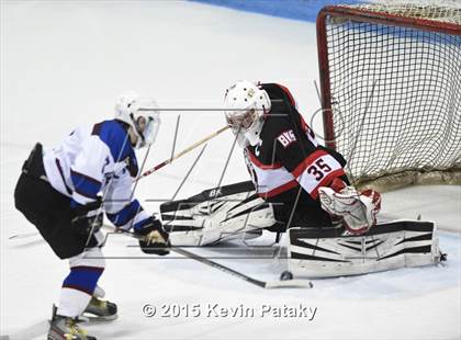 Thumbnail 2 in Branford vs. Suffield/Granby/Windsor Locks (CIAC D2 Semifinal) photogallery.