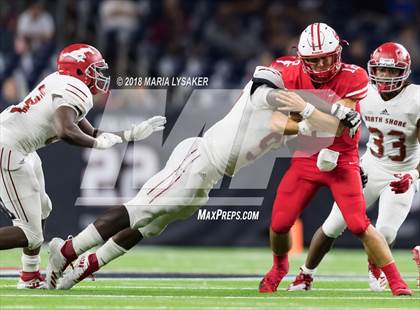 Thumbnail 3 in Katy vs North Shore Region (UIL 6A Regional Playoff) photogallery.