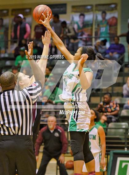 Thumbnail 2 in Jefferson @ Tatum photogallery.