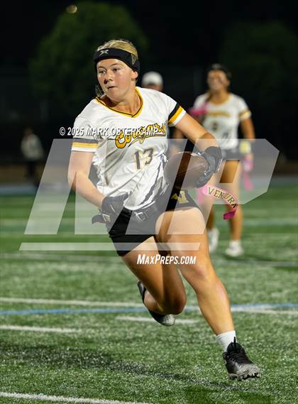 Thumbnail 1 in Ventura @ Corona del Mar photogallery.