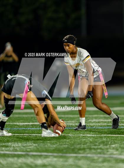 Thumbnail 3 in Ventura @ Corona del Mar photogallery.