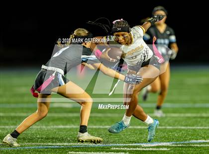 Thumbnail 2 in Ventura @ Corona del Mar photogallery.