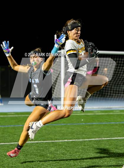 Thumbnail 3 in Ventura @ Corona del Mar photogallery.