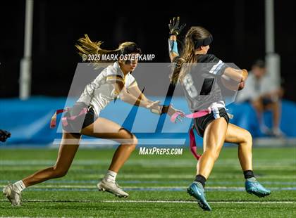 Thumbnail 1 in Ventura @ Corona del Mar photogallery.