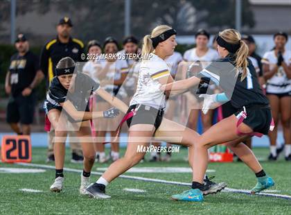 Thumbnail 2 in Ventura @ Corona del Mar photogallery.