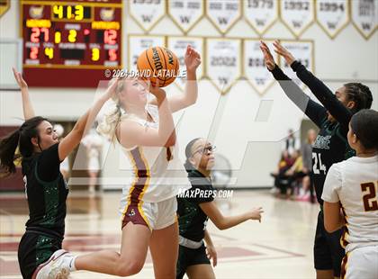 Thumbnail 1 in George Washington @ Windsor {CHSAA 5A Round 1) photogallery.