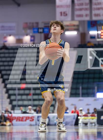 Thumbnail 2 in Wayne vs Friends Academy (NYSPHSAA Class A Semifinal) photogallery.