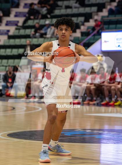 Thumbnail 2 in Wayne vs Friends Academy (NYSPHSAA Class A Semifinal) photogallery.