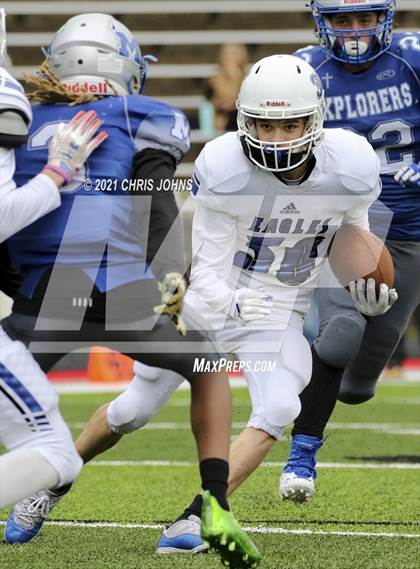 Thumbnail 2 in Columbia @ Marquette Catholic photogallery.
