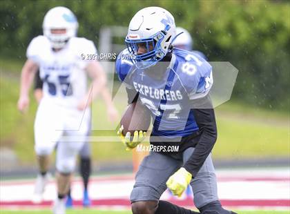 Thumbnail 3 in Columbia @ Marquette Catholic photogallery.