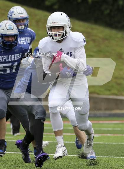 Thumbnail 2 in Columbia @ Marquette Catholic photogallery.