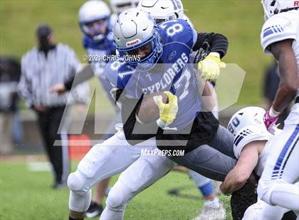Thumbnail 1 in Columbia @ Marquette Catholic photogallery.