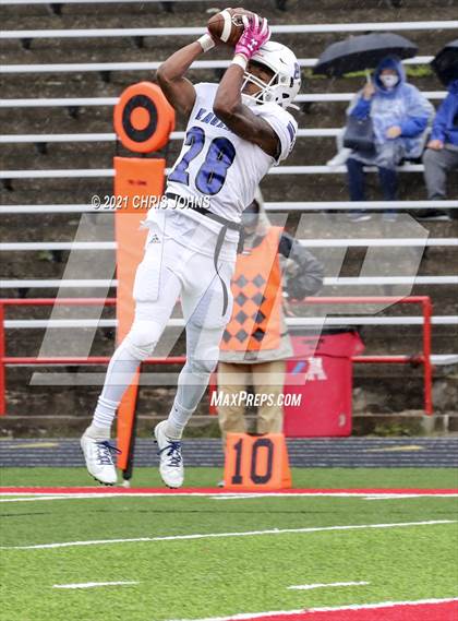 Thumbnail 3 in Columbia @ Marquette Catholic photogallery.