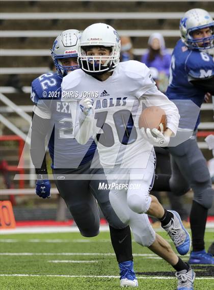 Thumbnail 1 in Columbia @ Marquette Catholic photogallery.