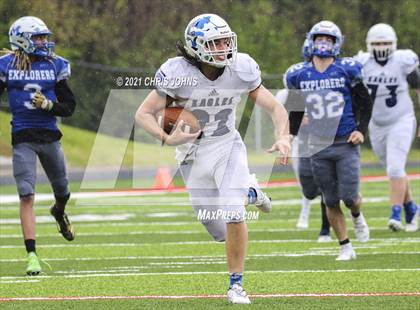 Thumbnail 1 in Columbia @ Marquette Catholic photogallery.