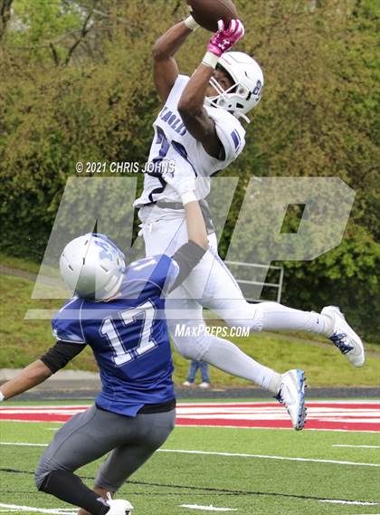 Thumbnail 3 in Columbia @ Marquette Catholic photogallery.