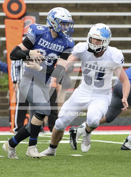 Thumbnail 3 in Columbia @ Marquette Catholic photogallery.