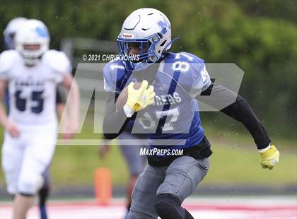 Thumbnail 2 in Columbia @ Marquette Catholic photogallery.