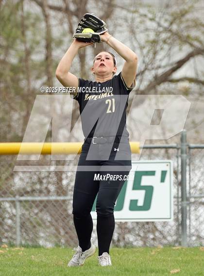 Thumbnail 3 in Haverhill @ Pentucket Regional photogallery.