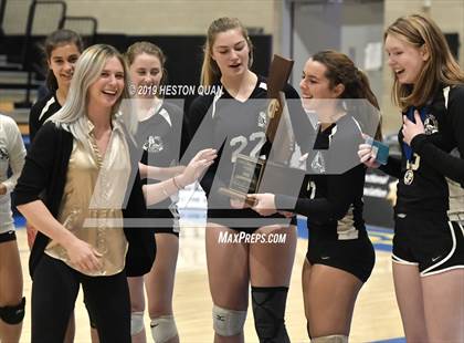 Thumbnail 2 in Mt. Madonna vs. University (CIF State D5 Final) photogallery.