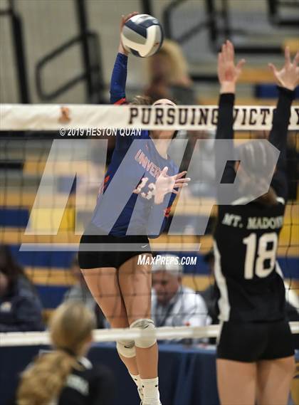 Thumbnail 3 in Mt. Madonna vs. University (CIF State D5 Final) photogallery.