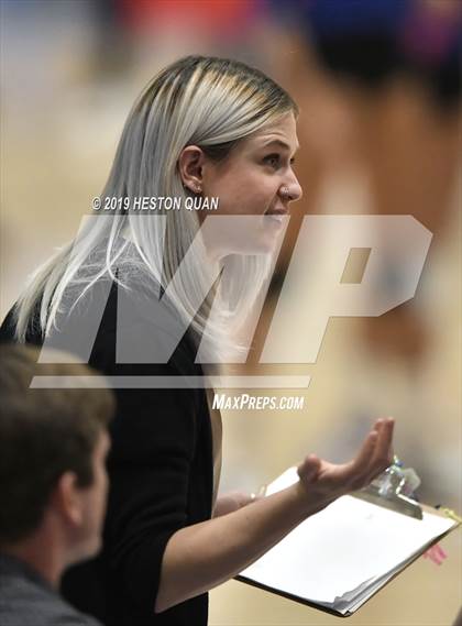 Thumbnail 1 in Mt. Madonna vs. University (CIF State D5 Final) photogallery.