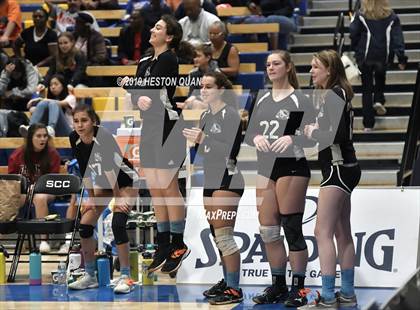 Thumbnail 3 in Mt. Madonna vs. University (CIF State D5 Final) photogallery.