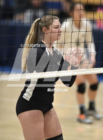 Thumbnail 3 in Mt. Madonna vs. University (CIF State D5 Final) photogallery.