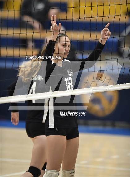 Thumbnail 2 in Mt. Madonna vs. University (CIF State D5 Final) photogallery.