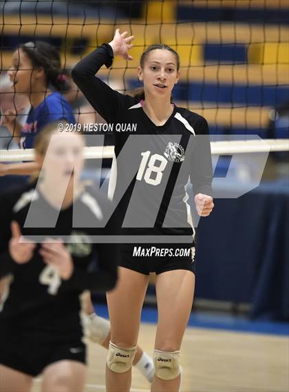 Thumbnail 2 in Mt. Madonna vs. University (CIF State D5 Final) photogallery.