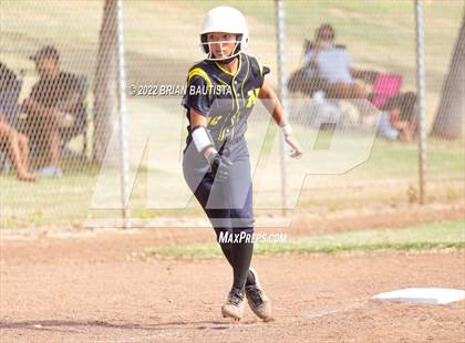 Thumbnail 3 in Radford @ Nanakuli photogallery.