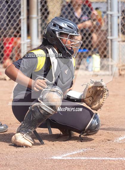 Thumbnail 2 in Radford @ Nanakuli photogallery.