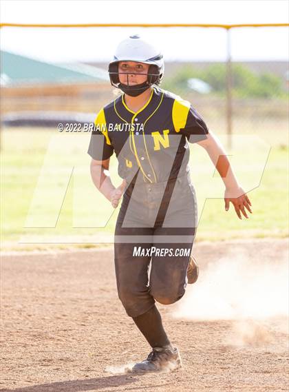 Thumbnail 2 in Radford @ Nanakuli photogallery.