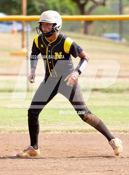 Thumbnail 2 in Radford @ Nanakuli photogallery.